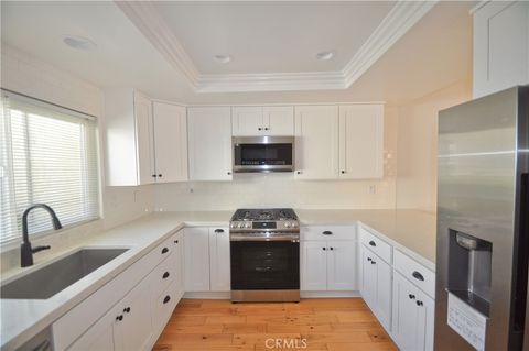 Photo of 6 Acorn #28, Irvine, CA 92604 (MLS # OC26047730)