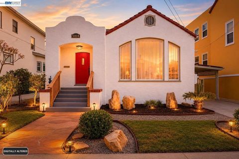 Photo of 5814 Fleming Ave Ave, Oakland, CA 94605 (MLS # 41137178)