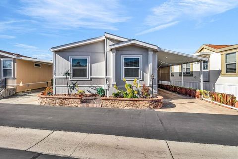 Photo of 168 Roadrunner Lane, Oceanside, CA 92057 (MLS # NDP2600739)