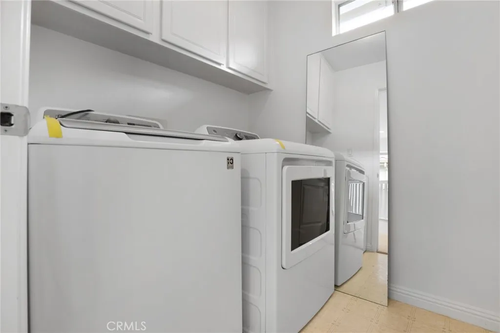 Laguna Niguel, California 92677, United States, 2 Bedrooms Bedrooms, ,3 BathroomsBathrooms,Residential,Active,231148