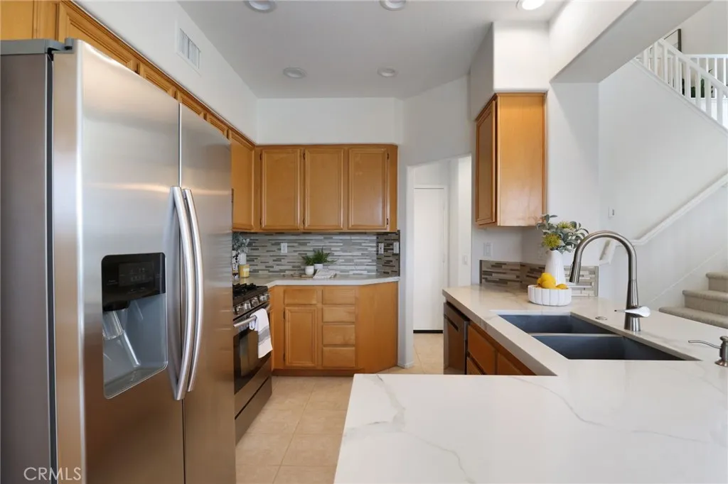 Laguna Niguel, California 92677, United States, 2 Bedrooms Bedrooms, ,3 BathroomsBathrooms,Residential,Active,231148