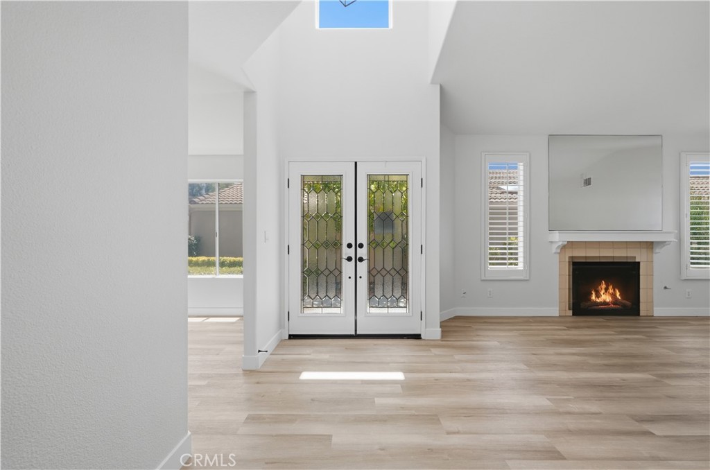 40502 Via Amapola