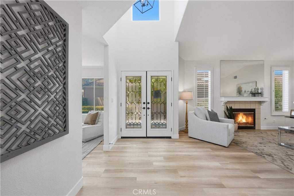 40502 Via Amapola