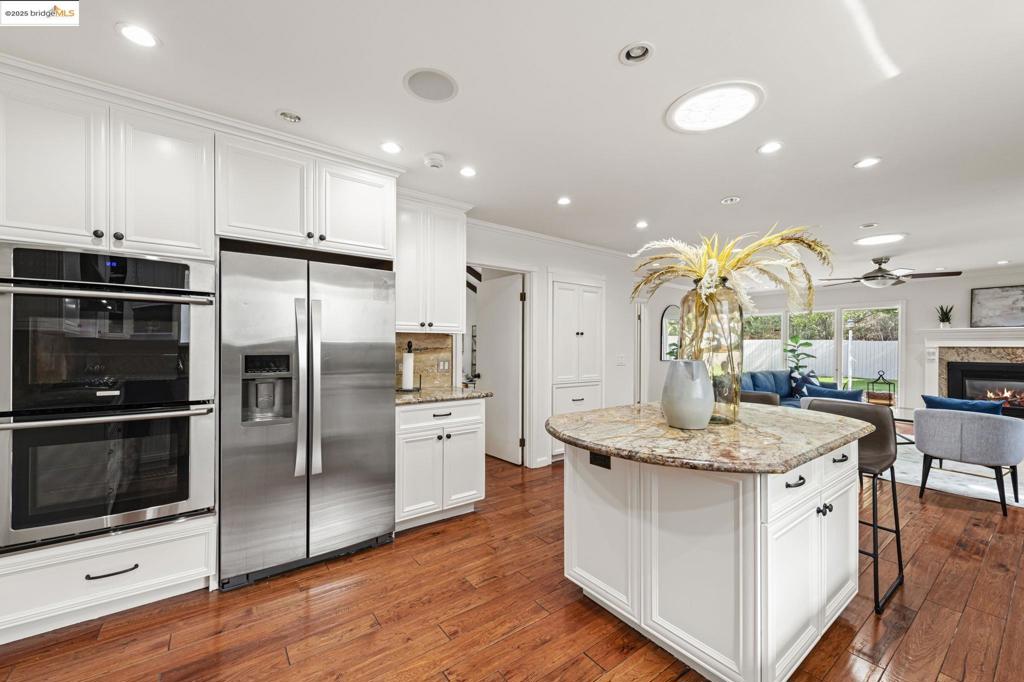SEQUOYAH HILLS - Residential