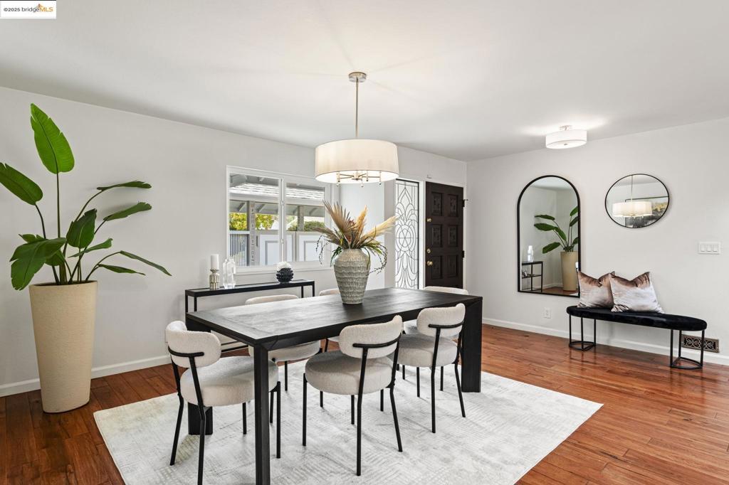 SEQUOYAH HILLS - Residential
