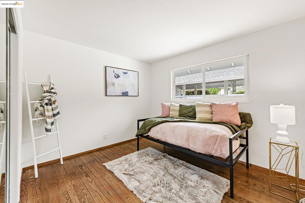 SEQUOYAH HILLS - Residential