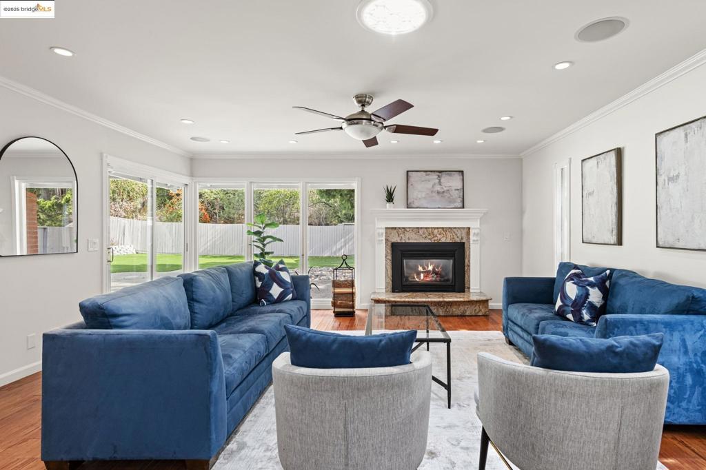 SEQUOYAH HILLS - Residential