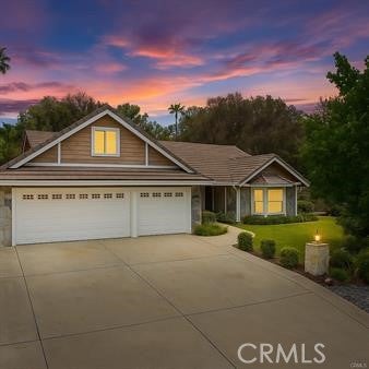 5825 Paseo De La Cumbre