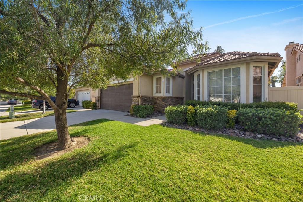 Photo 1 of 43 — 29303 Hidden Lake Drive, Menifee, CA 92584