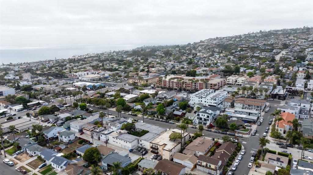 Properties 3 901 Sapphire Street