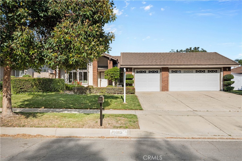 1618 Winston Way