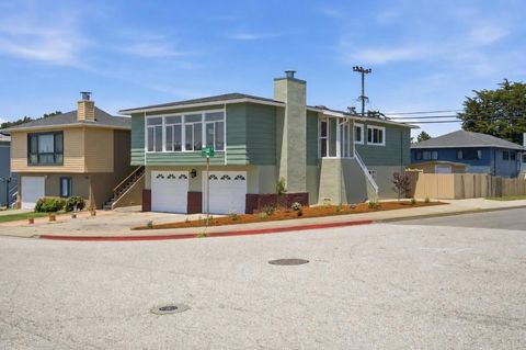 Photo of 201 Springdale Drive, Pacifica, CA 94044 (MLS # ML82051486)