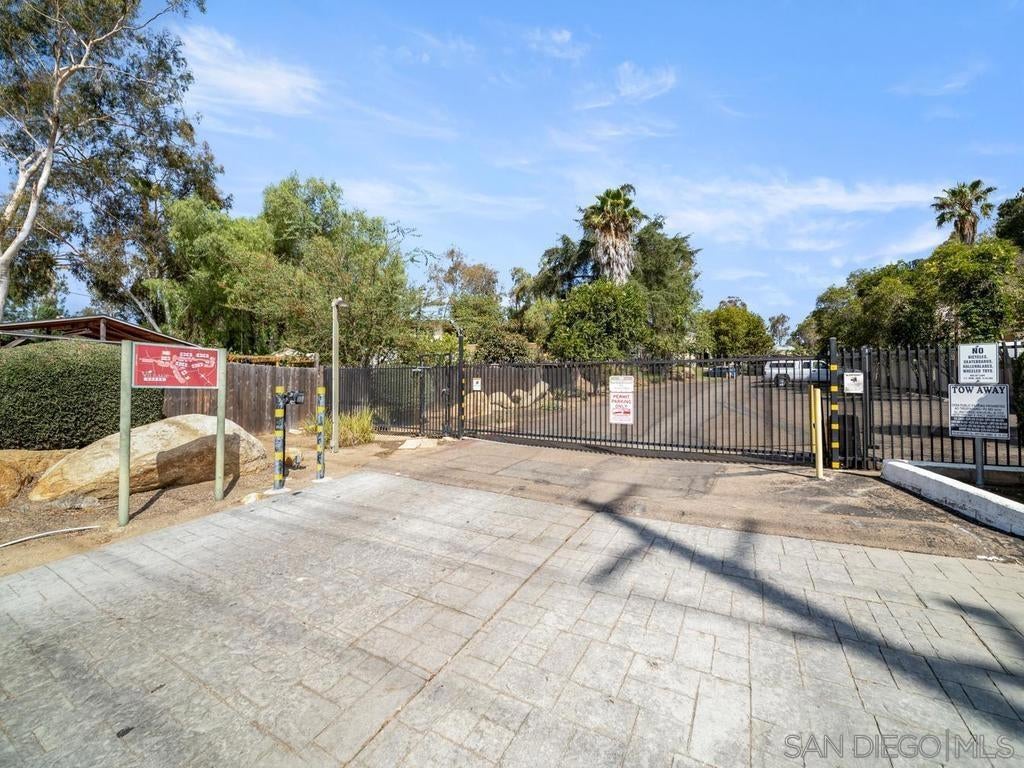 830 W Lincoln Ave Ave 174, Escondido CA 92026