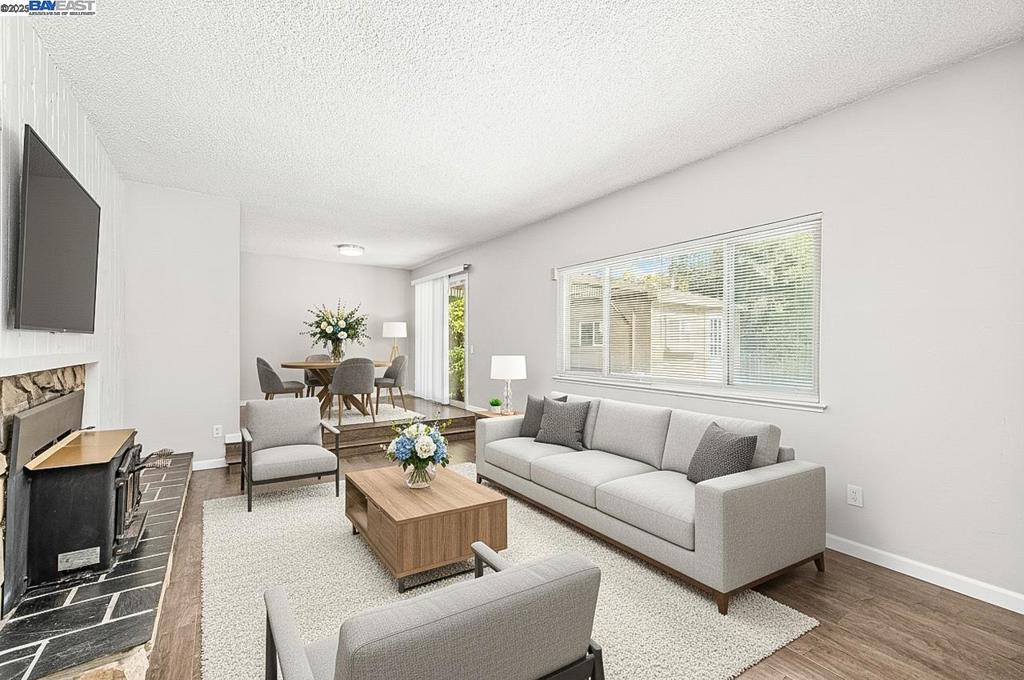 SUMMERSET - Residential