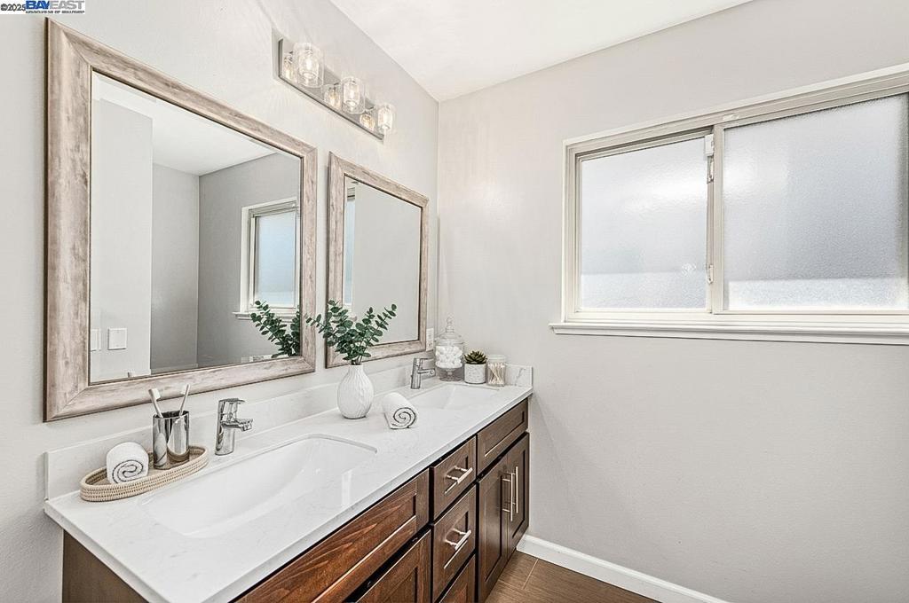 SUMMERSET - Residential