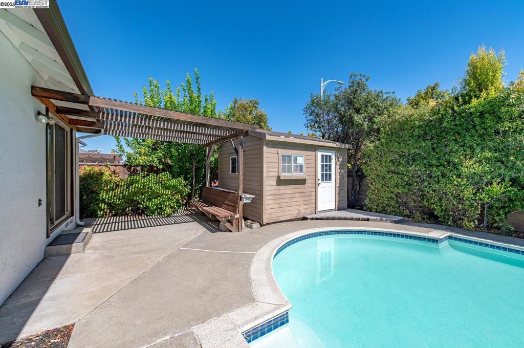 SUMMERSET - Residential