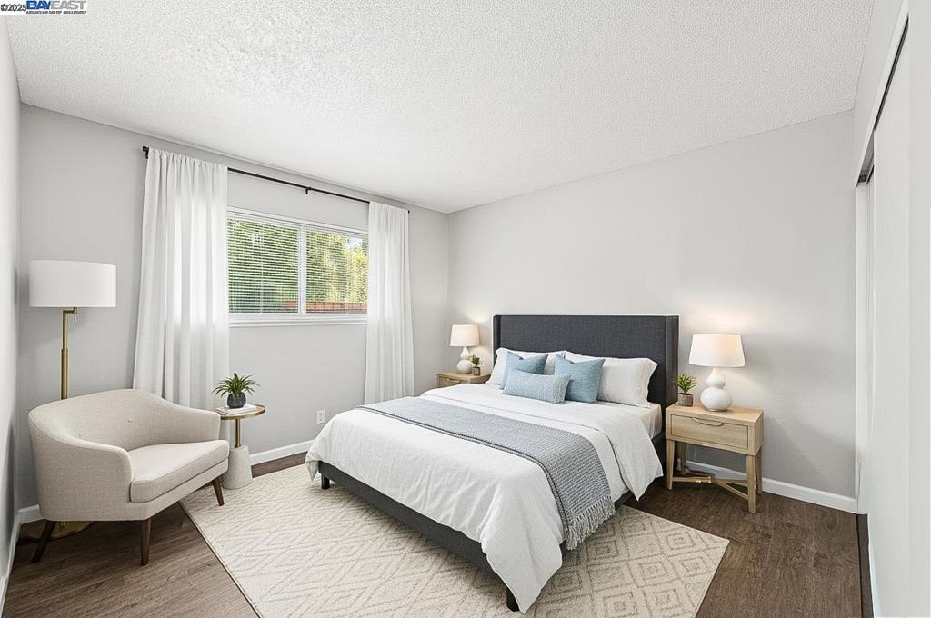 SUMMERSET - Residential