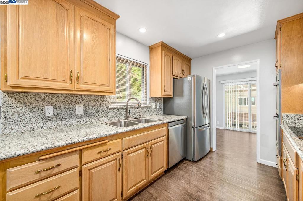 SUMMERSET - Residential