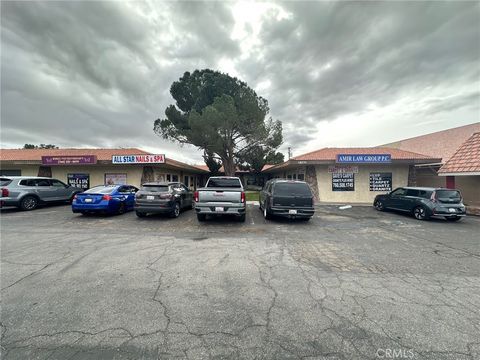 Photo of 18231 US Highway 18 #4, Apple Valley, CA 92307 (MLS # HD26031796)