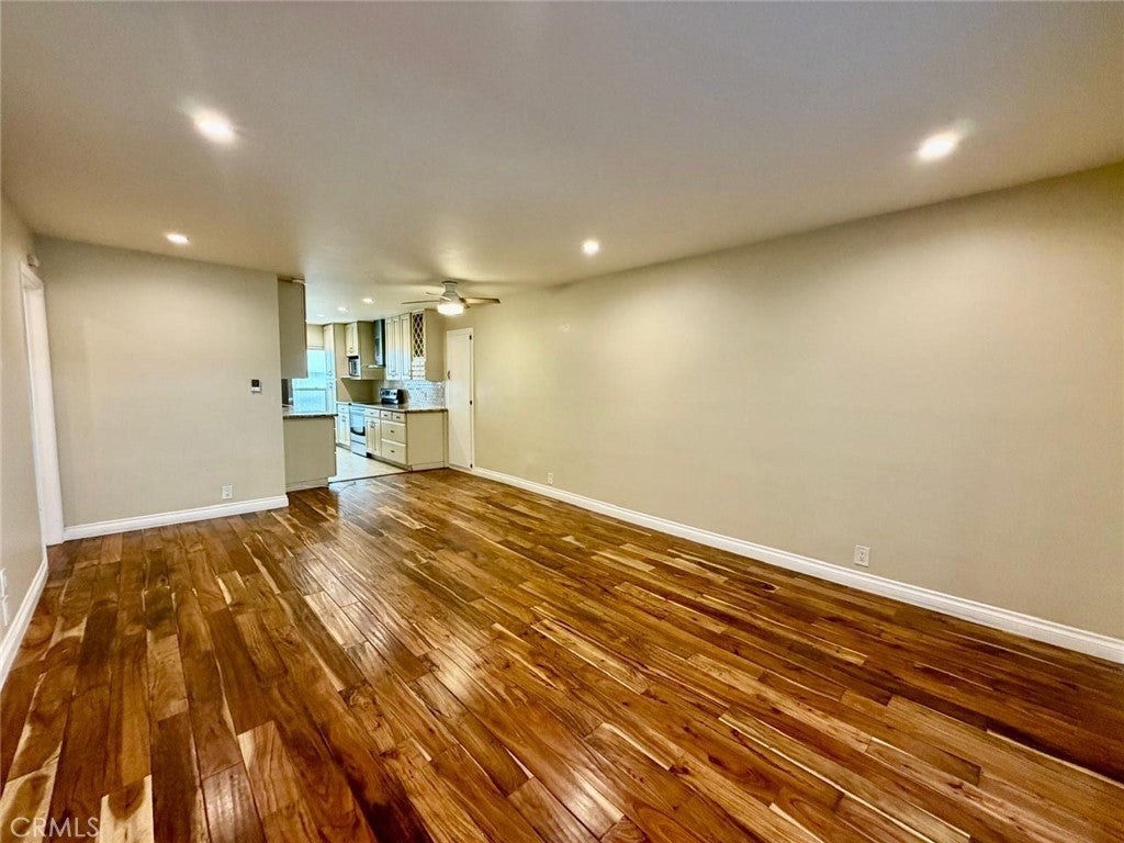 1139 E Ocean Boulevard 108
