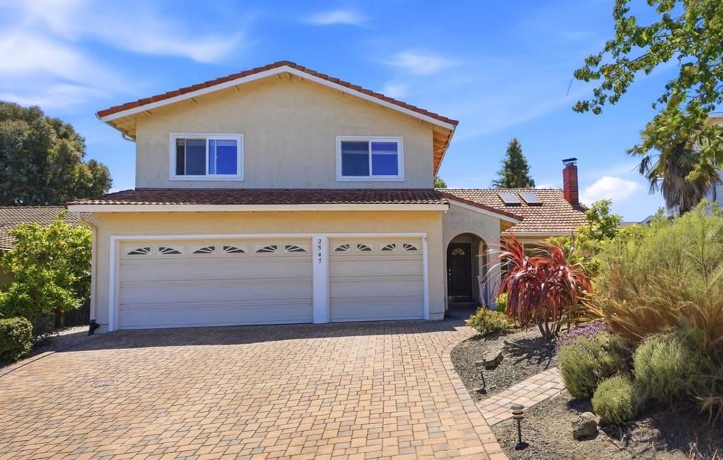 2547 Somerset Drive