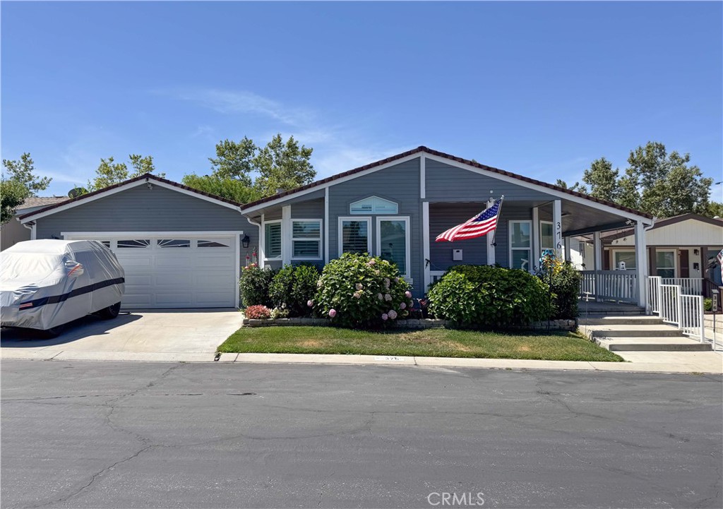 10961 Desert Lawn Drive 376