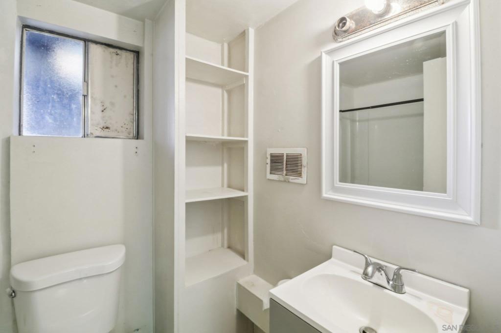 Lakeside - Residential