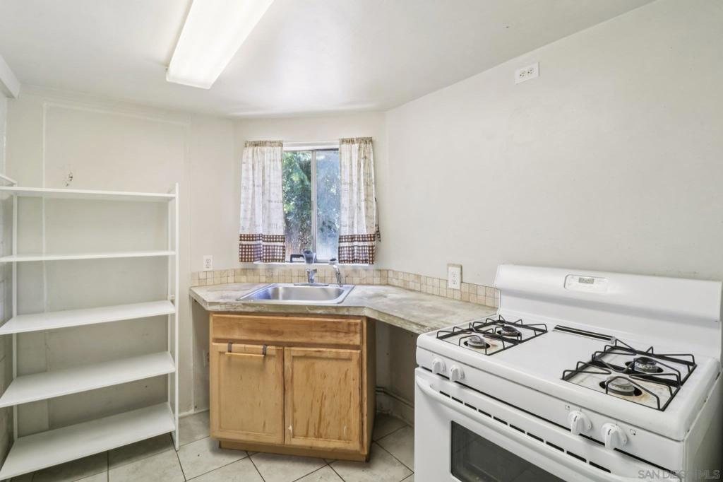 Lakeside - Residential