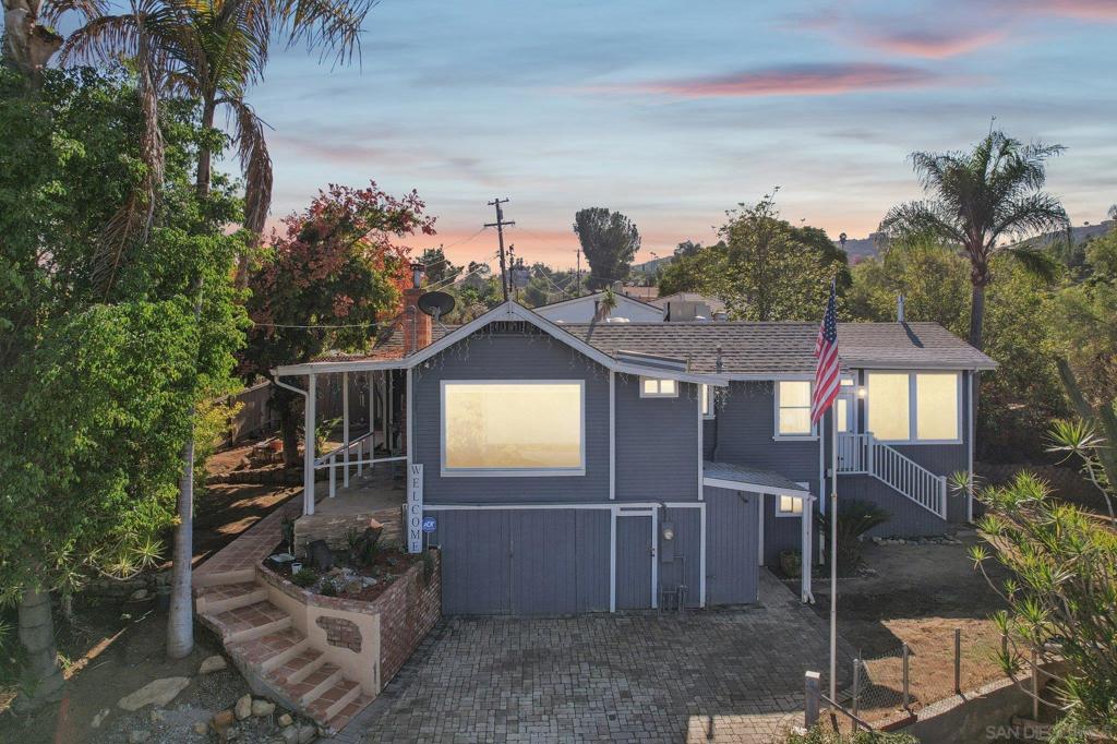 Lakeside - Residential