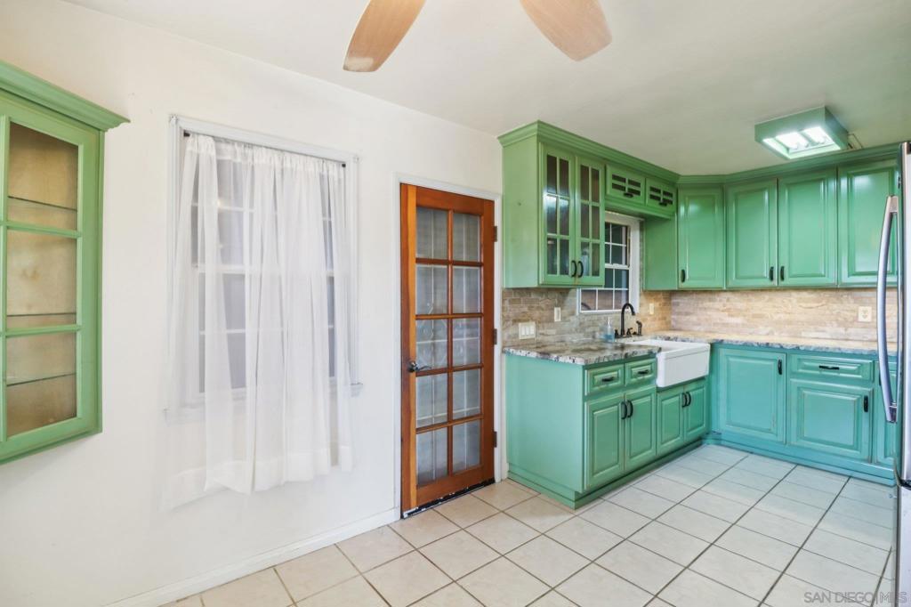 Lakeside - Residential