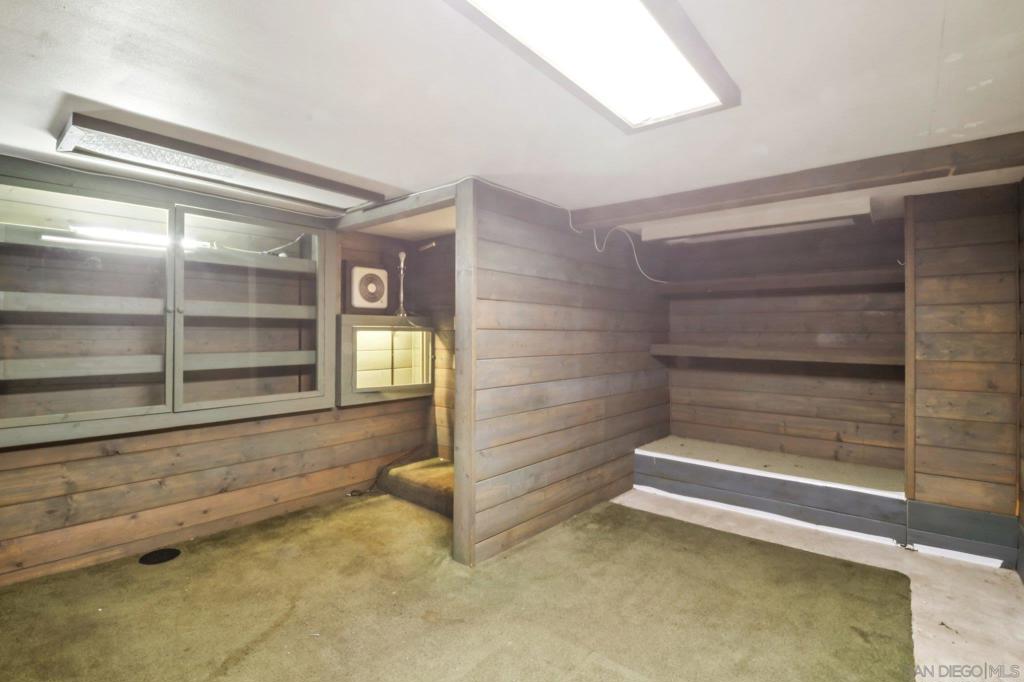 Lakeside - Residential