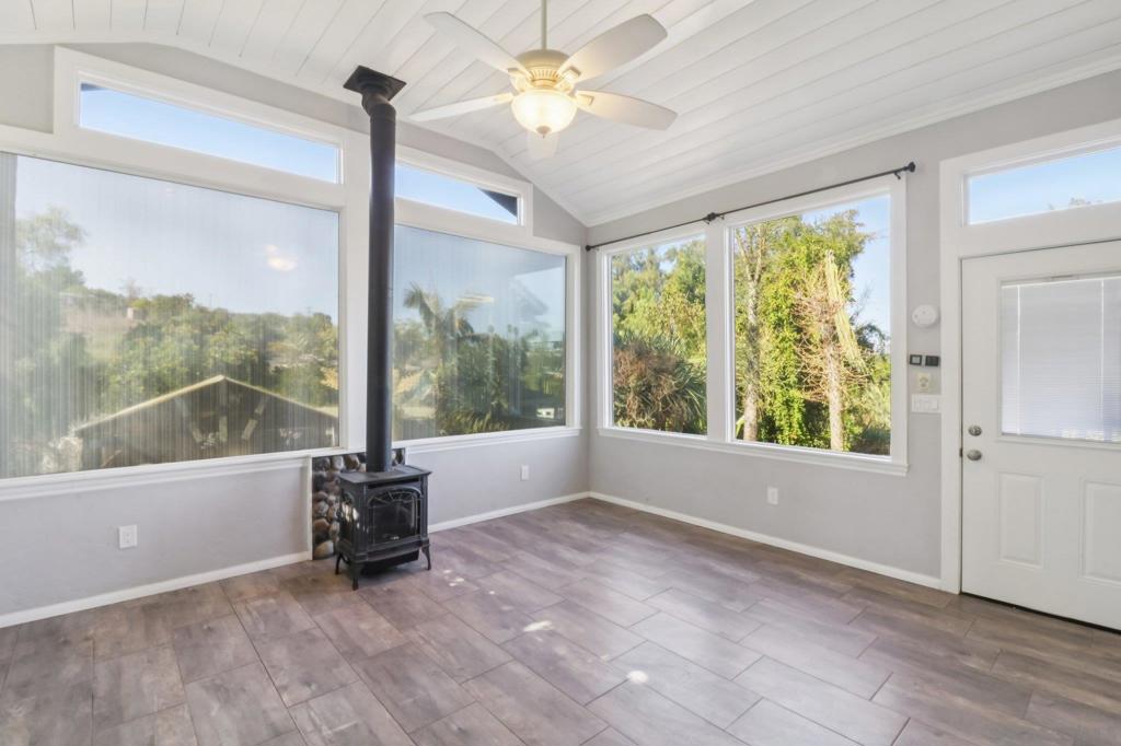 Lakeside - Residential