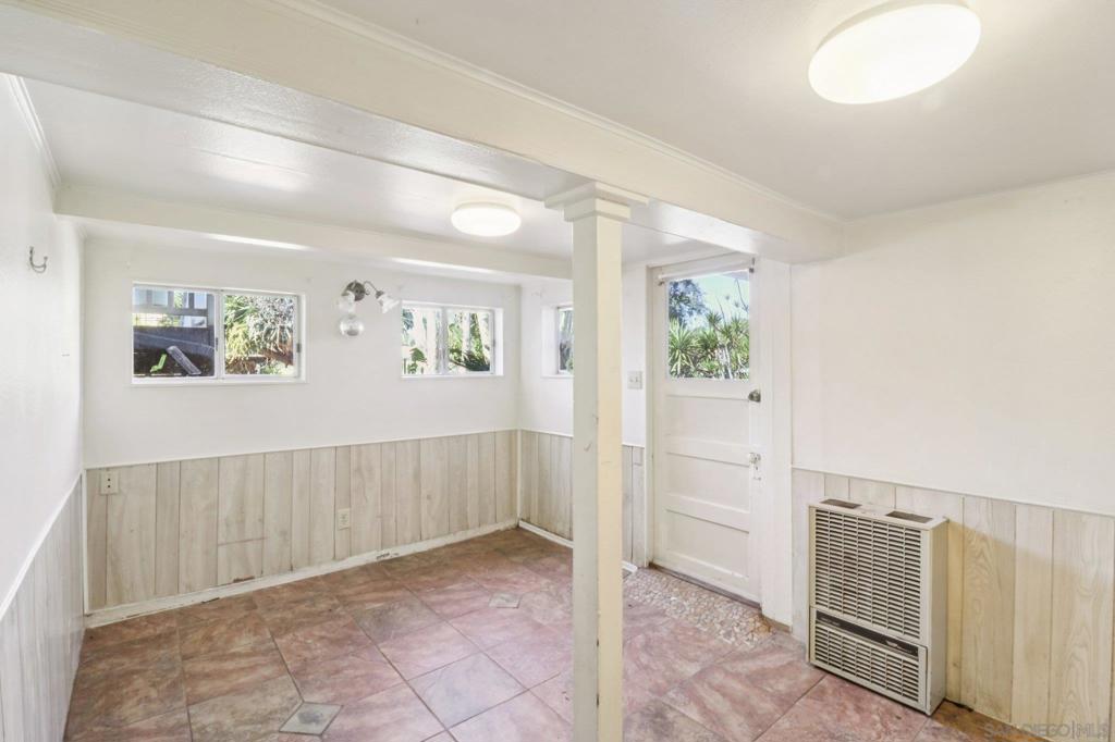 Lakeside - Residential