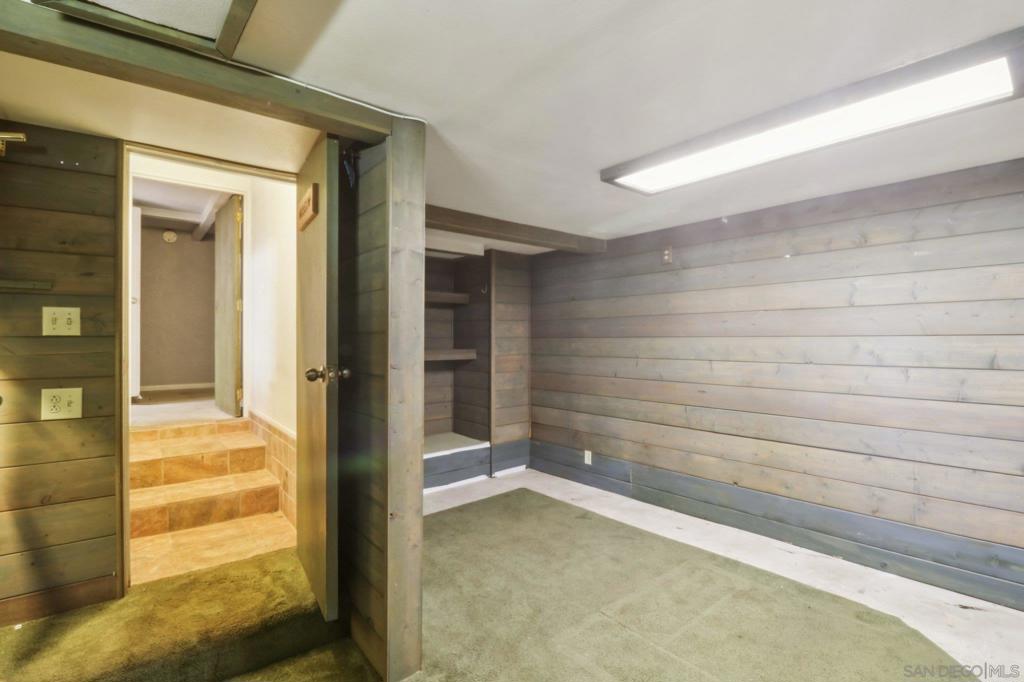 Lakeside - Residential