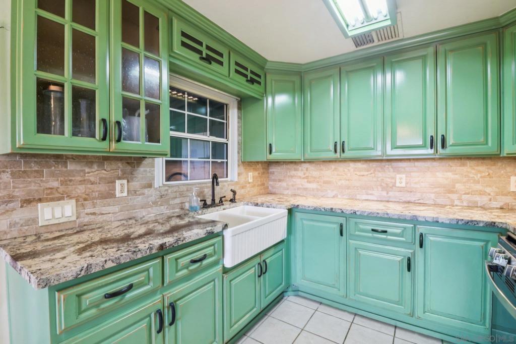 Lakeside - Residential