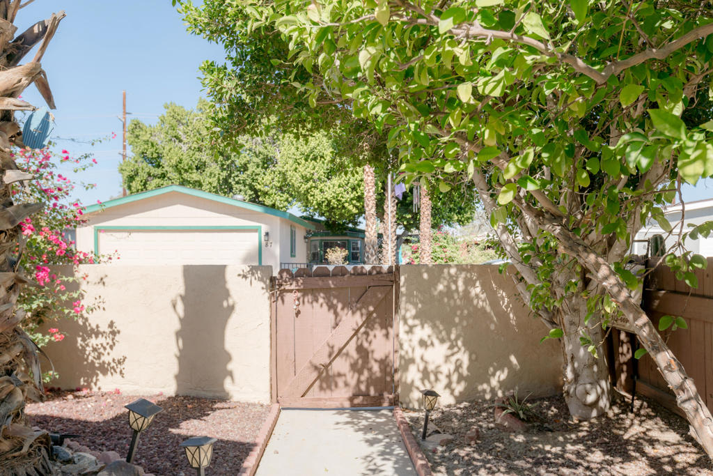 Desert Grove - Manufactured In Park