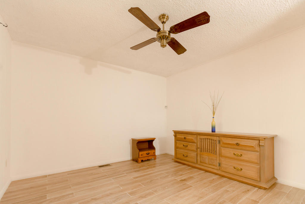 Desert Grove - Manufactured In Park