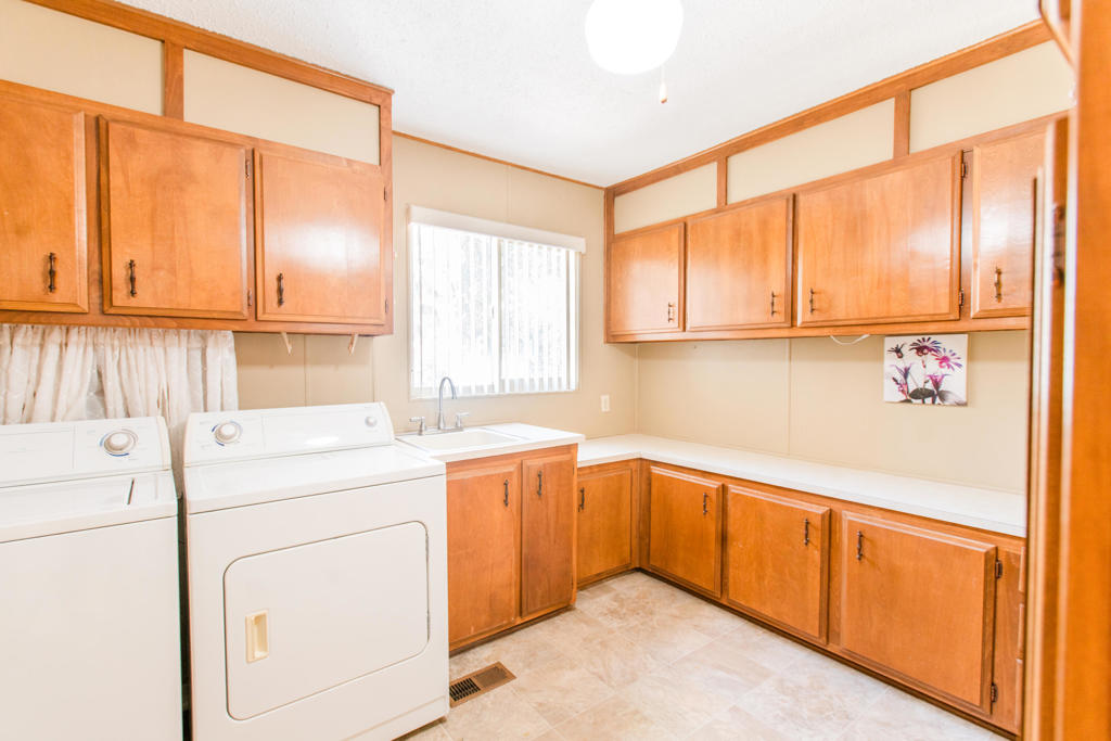 Desert Grove - Manufactured In Park