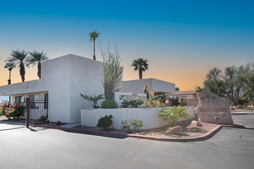 Desert Grove - Manufactured In Park