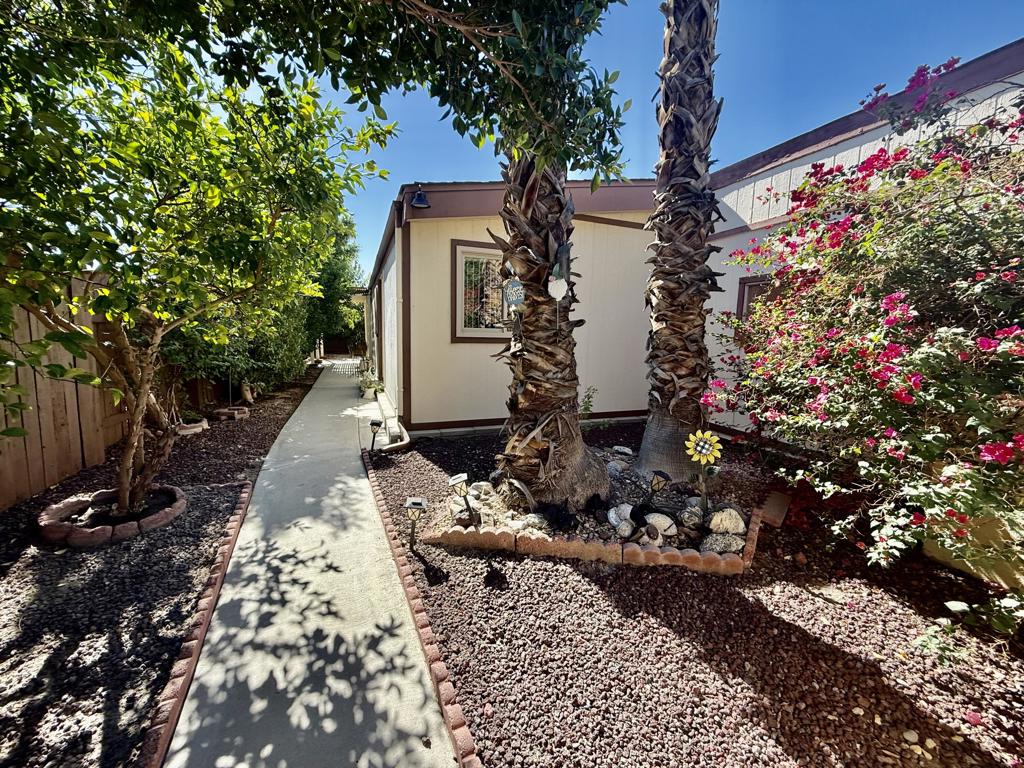 Desert Grove - Manufactured In Park