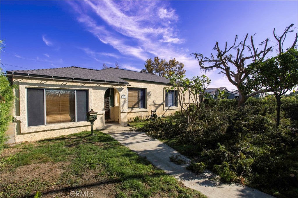11891 Centralia