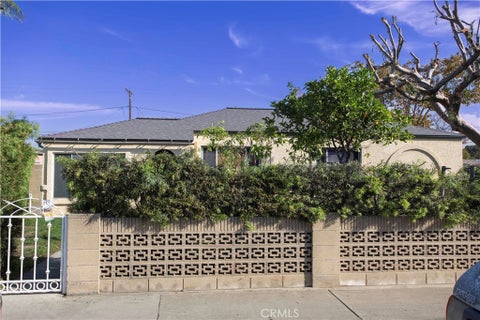 Photo of 11891 Centralia ST, Lakewood, CA 90715 (MLS # DW26207196)