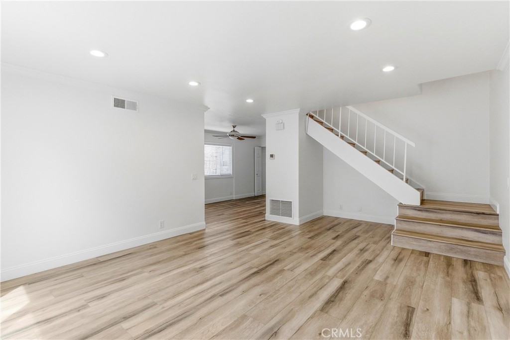 9582 Pettswood