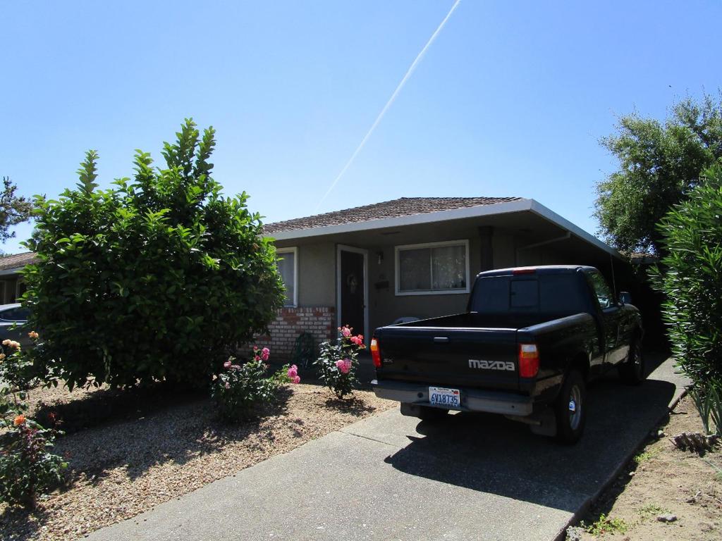 981 Sunset Drive