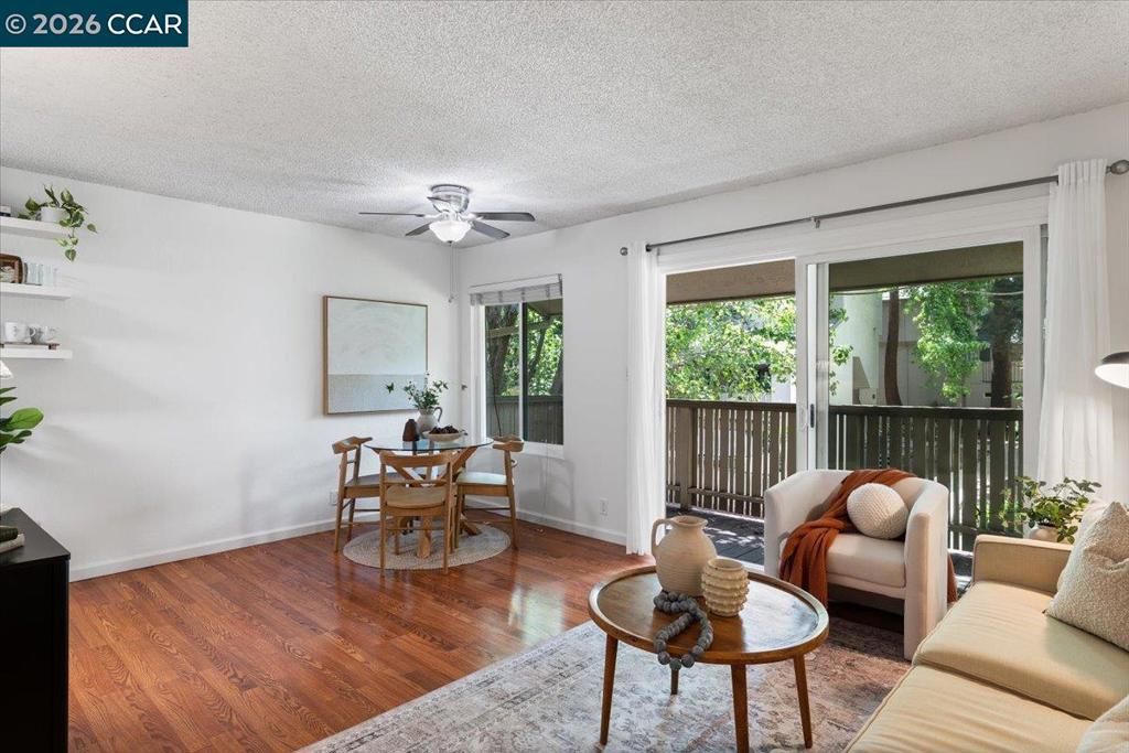 2716 Oak Road 95