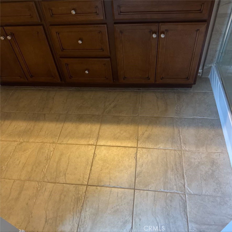 Ashton Green (ASHG) - Residential Lease