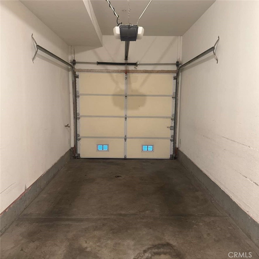 Ashton Green (ASHG) - Residential Lease