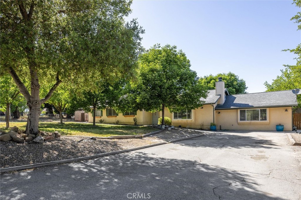 8825 Old Santa Rosa Road