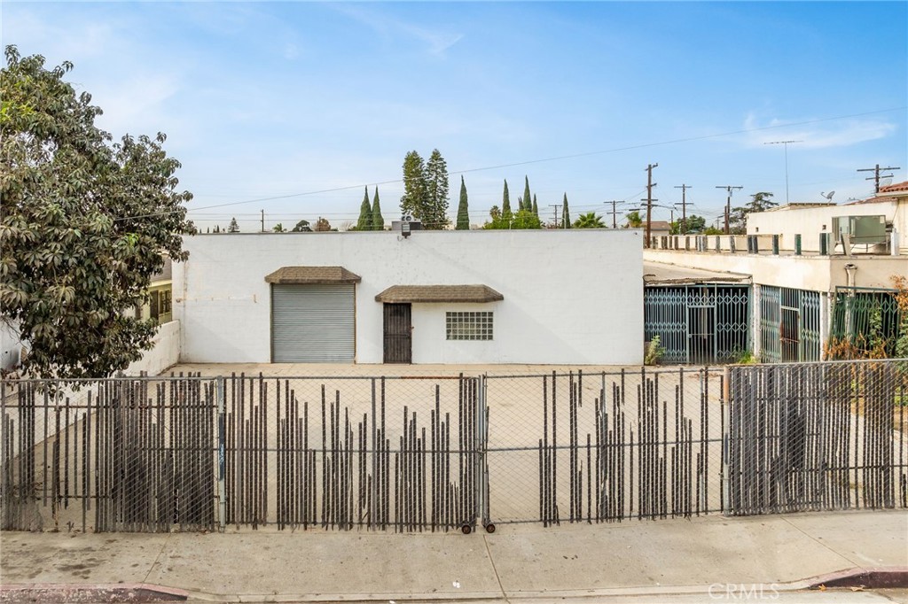 915 N Willowbrook Avenue