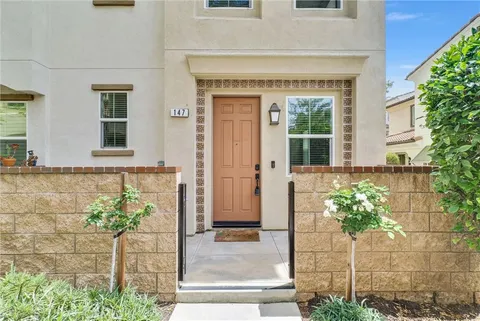 147 Royal Way, Upland, CA 91786 - MLS#: AR25106502